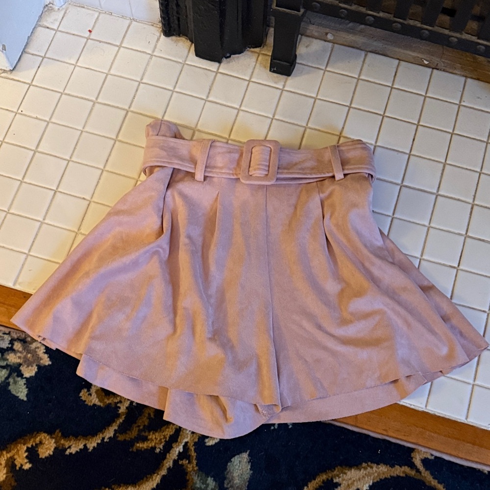 DO+BE Faux Suede belted shorts- worn twice .‎ Great shape